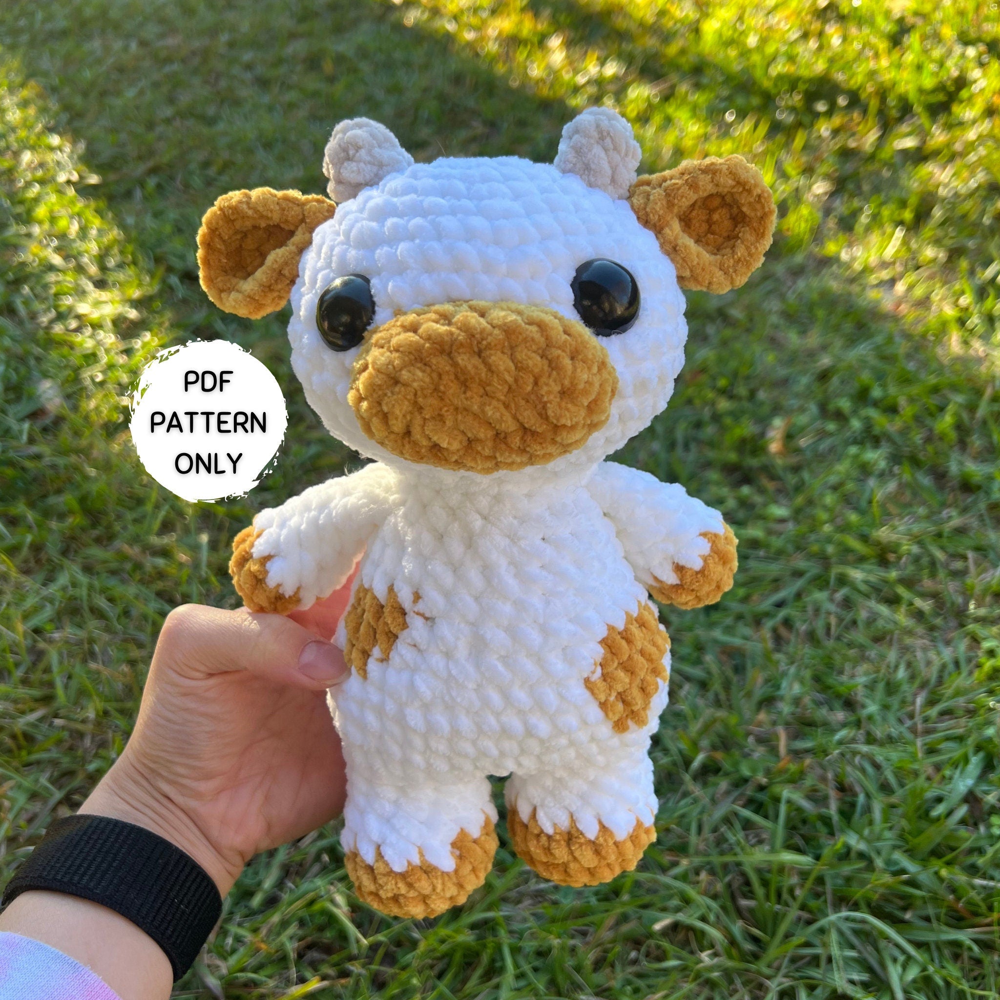 Cow with Flower Crown Crochet Pattern – CrochetByGenna