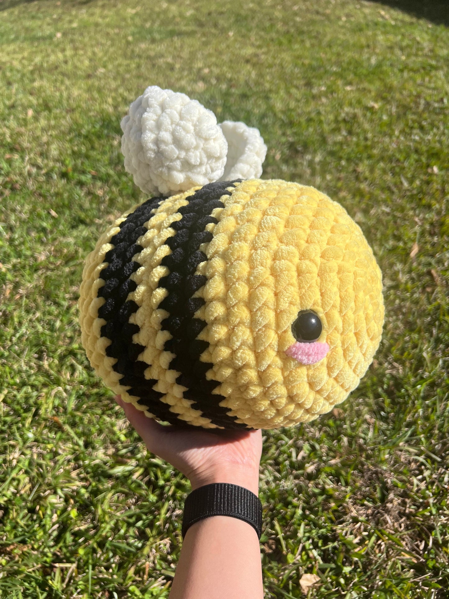 2-in-1 Bee Crochet Pattern - 2 Styles